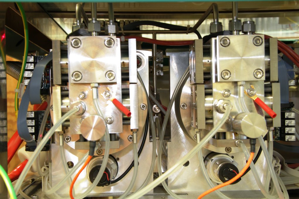 Isotopic analysis of atmospheric CO2 (δ13C and δ18O)