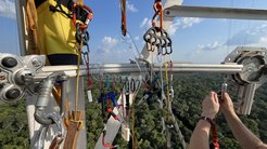 Maintenance work and repair on the safety rail (INNOTECH).